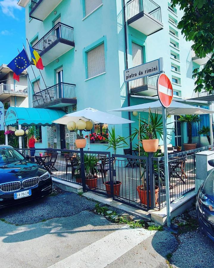 Hotel Savina Rimini Kültér fotó