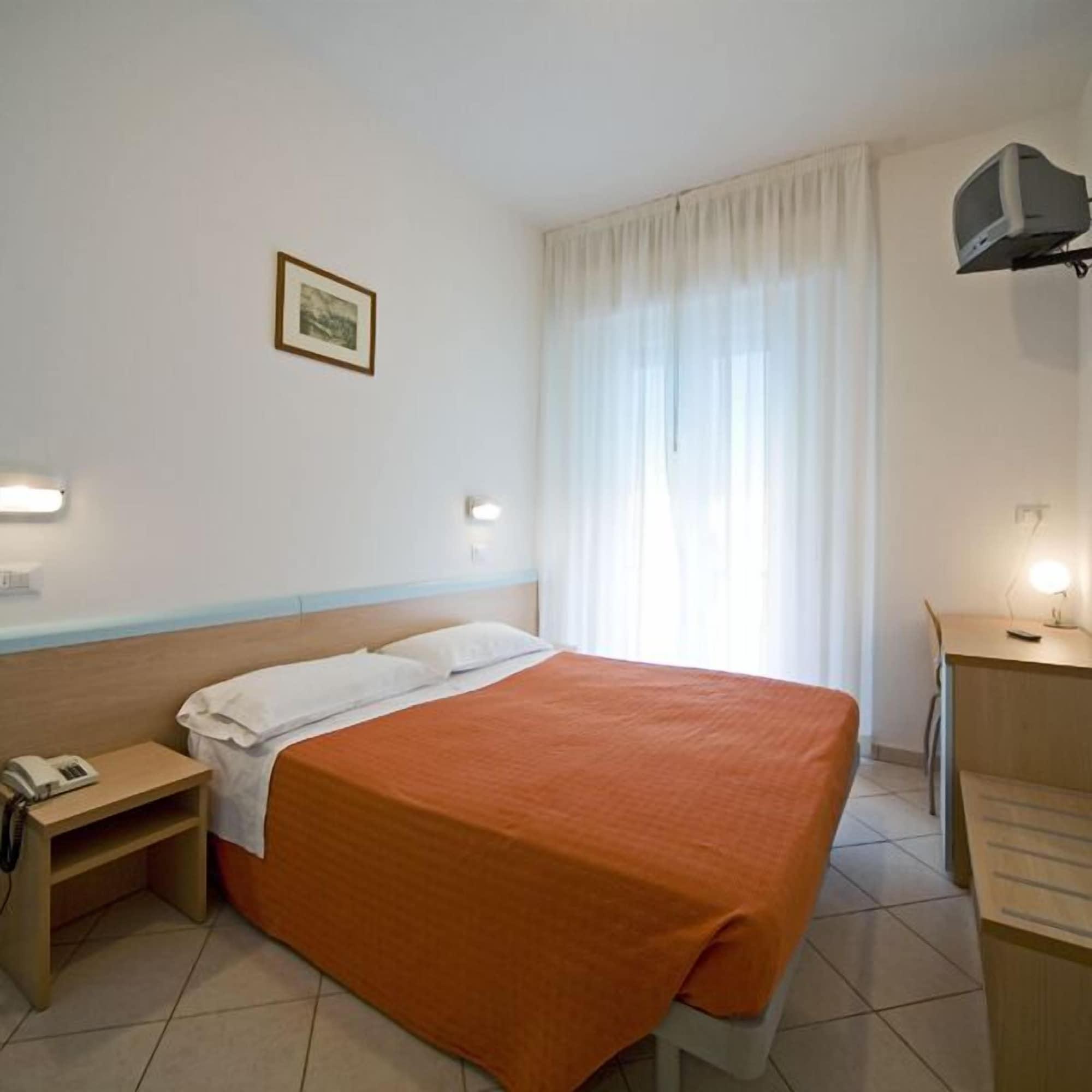 Hotel Savina Rimini Kültér fotó